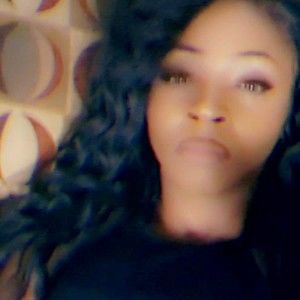 Meet your Posher, Monae